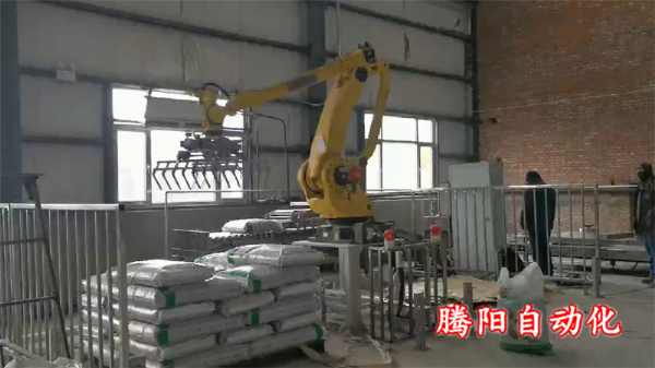 肥料碼垛機器人肥料生產線工作效率高