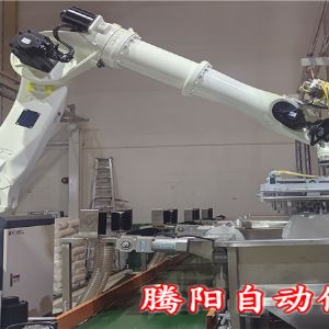 PAC拆包投料機器人實現了對物料拆包和投料的全程自動化控制